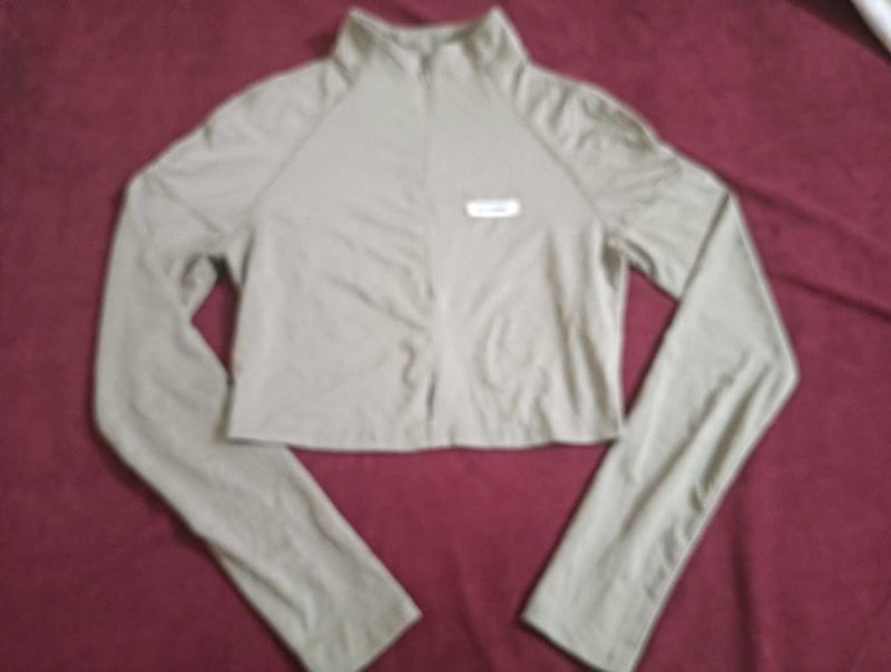 Cropped Long Sleeve Mock Neck Jacket