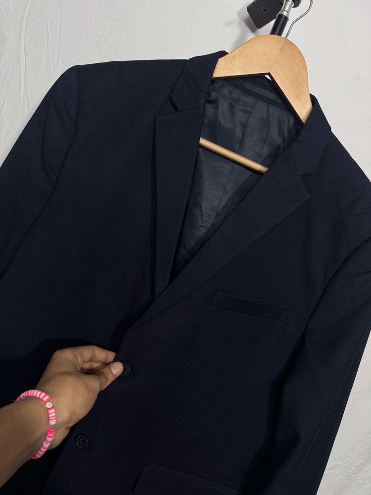 Classic H&amp;M Navy Blazer