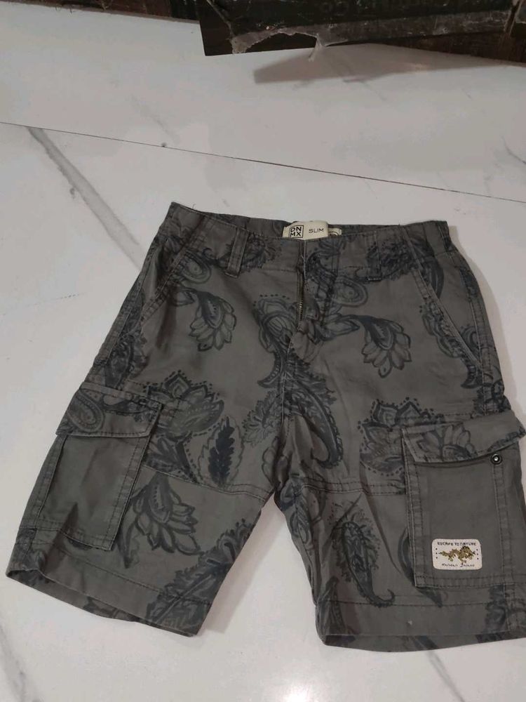 Men's Cargo Shorts with Paisley Print