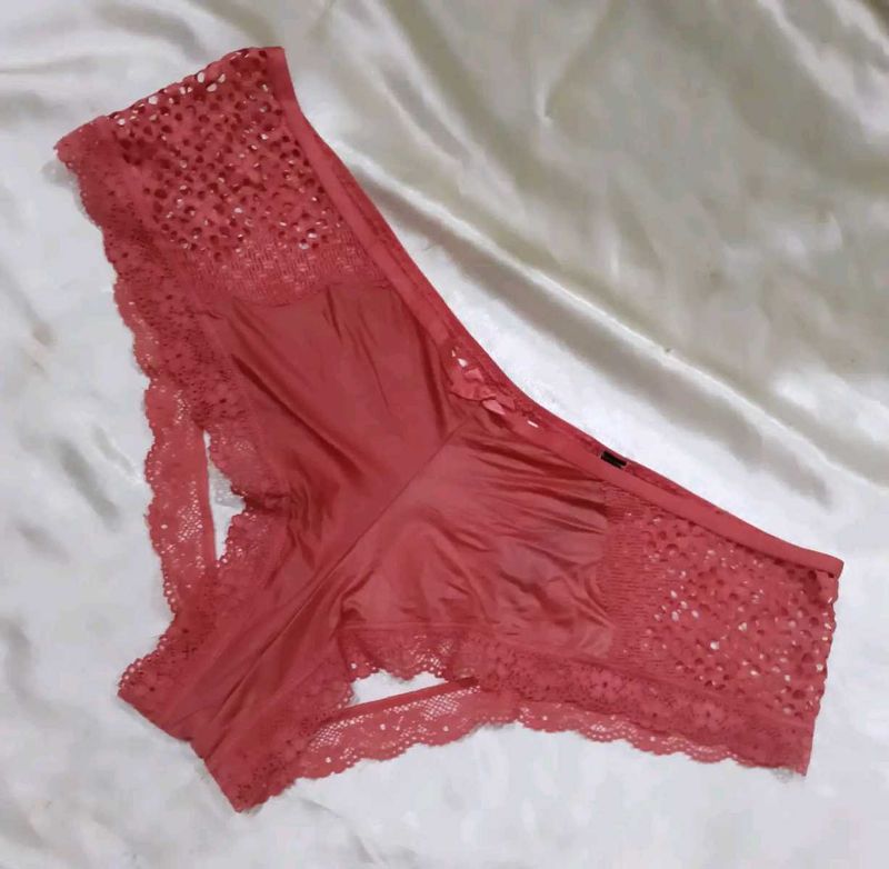 Lace Trimmed Briefs sez L