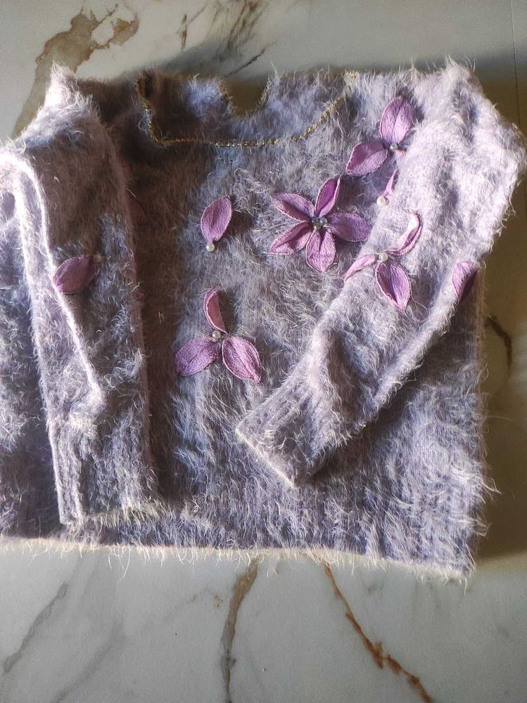 Cute Floral Embellished Sweater