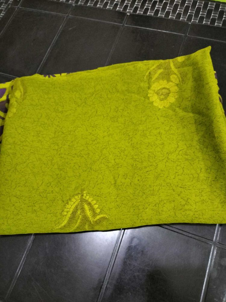 green saree