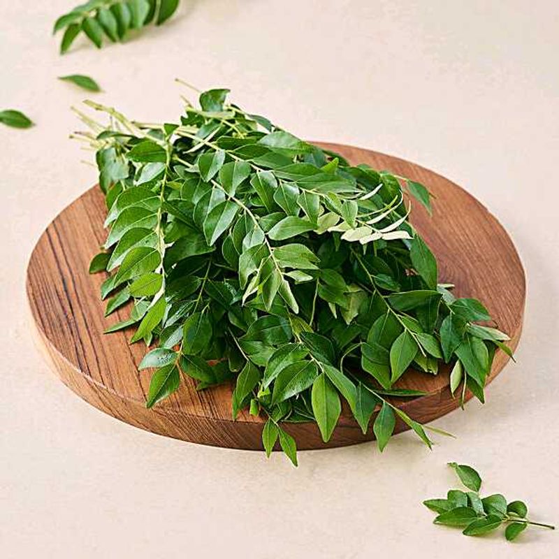 Fresh Curry Leaves Bunch dry