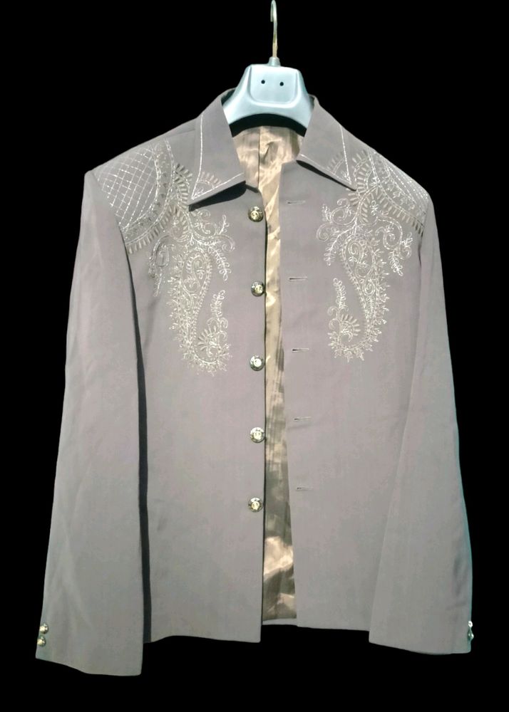 Embroidered Gray Blazer