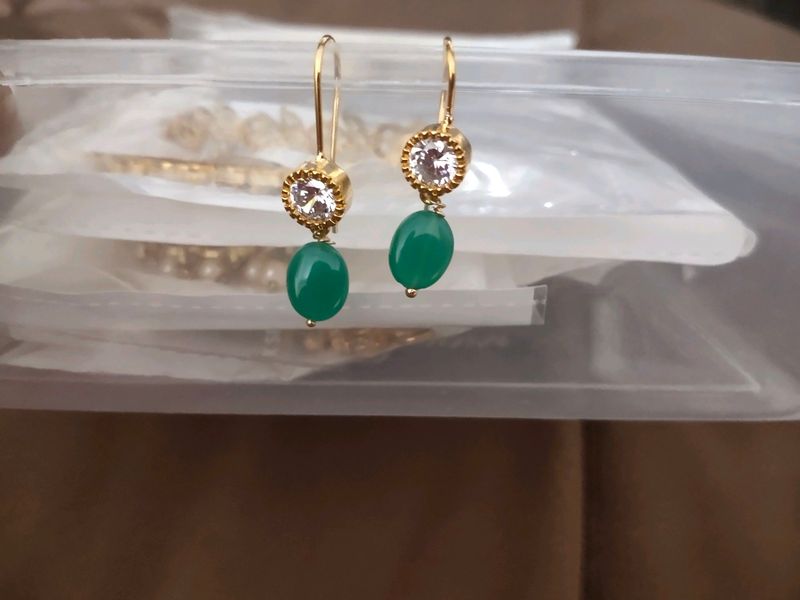 little hangings with monalisa beads