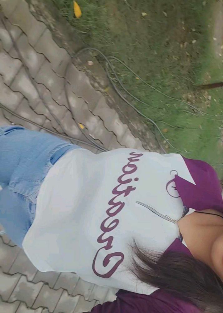 Cute Graphic Print Top