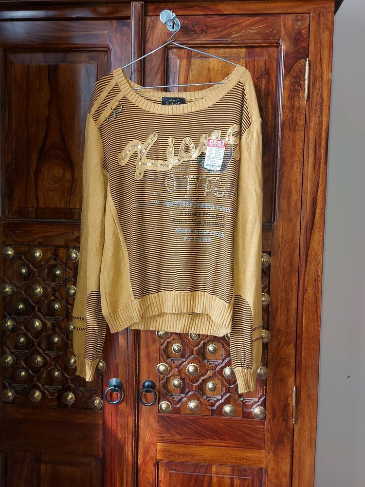 Best Quality Mustard Sweater Top (New)