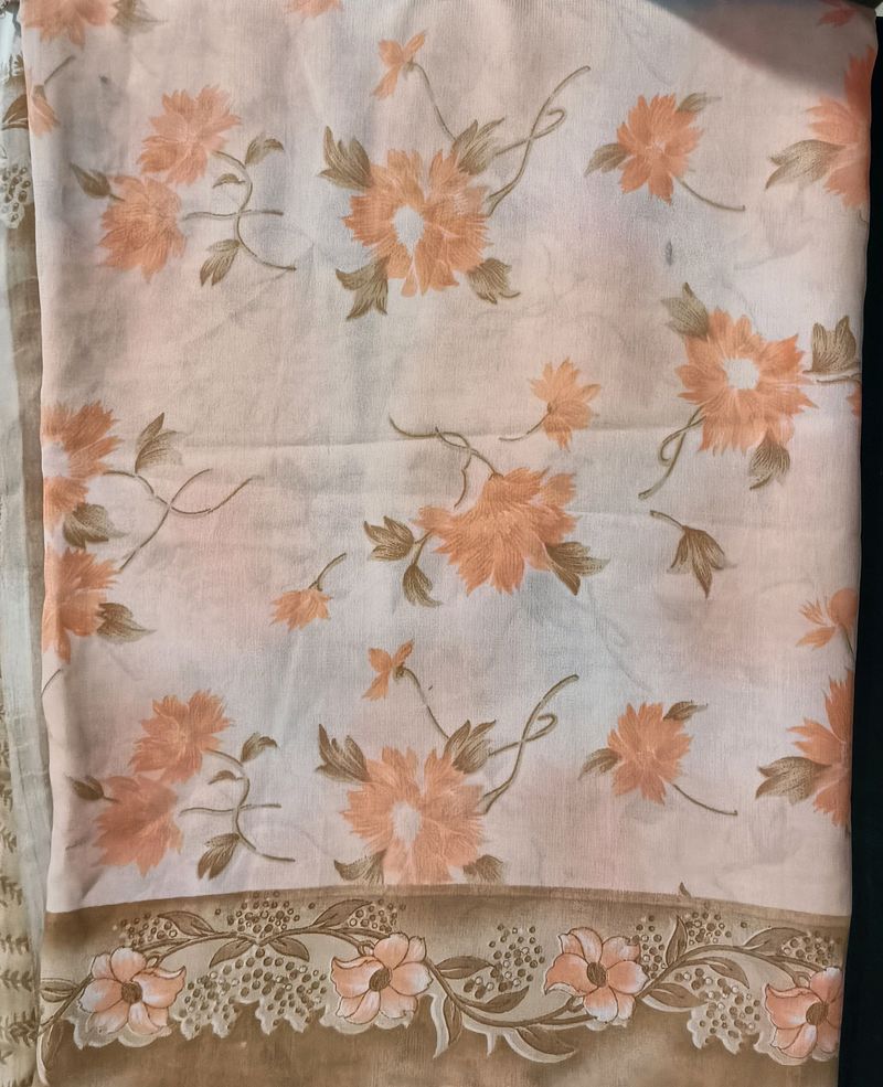Soft Cream And Peach Floral Saree