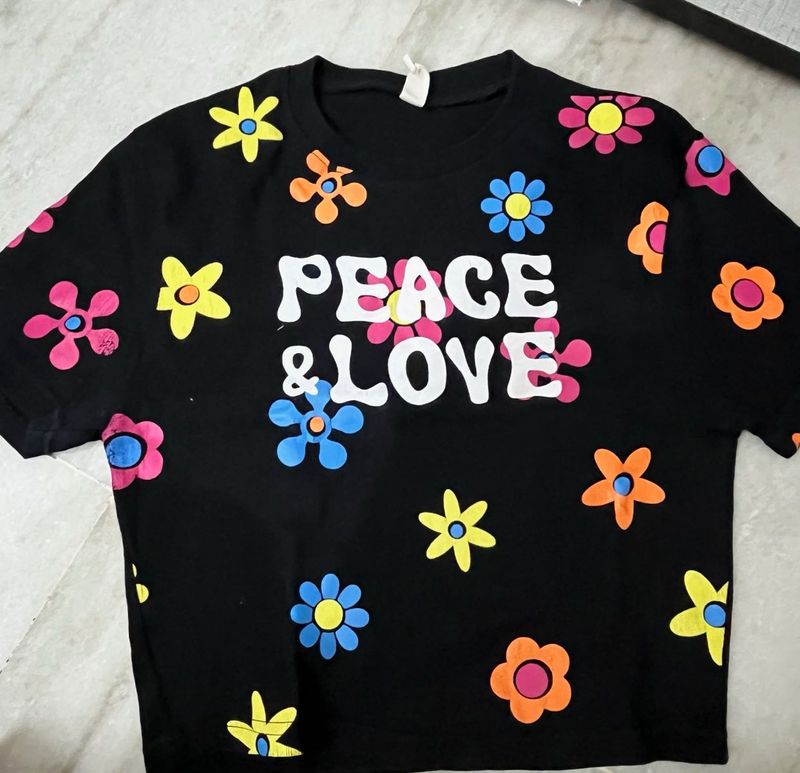 Peace &amp; Love Floral T-Shirt