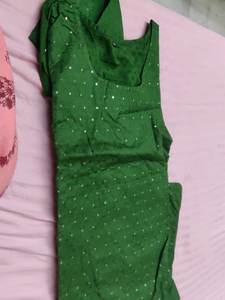 A Brand New  DEEP GREEN sequined 54 Size Kurta