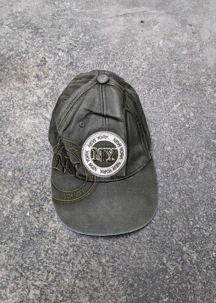 New York Baseball Cap 🧢