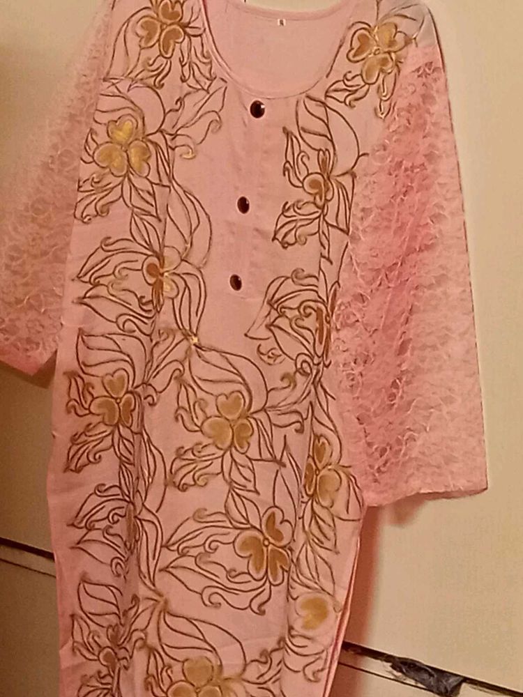 Pink Floral Embroidered Kurta