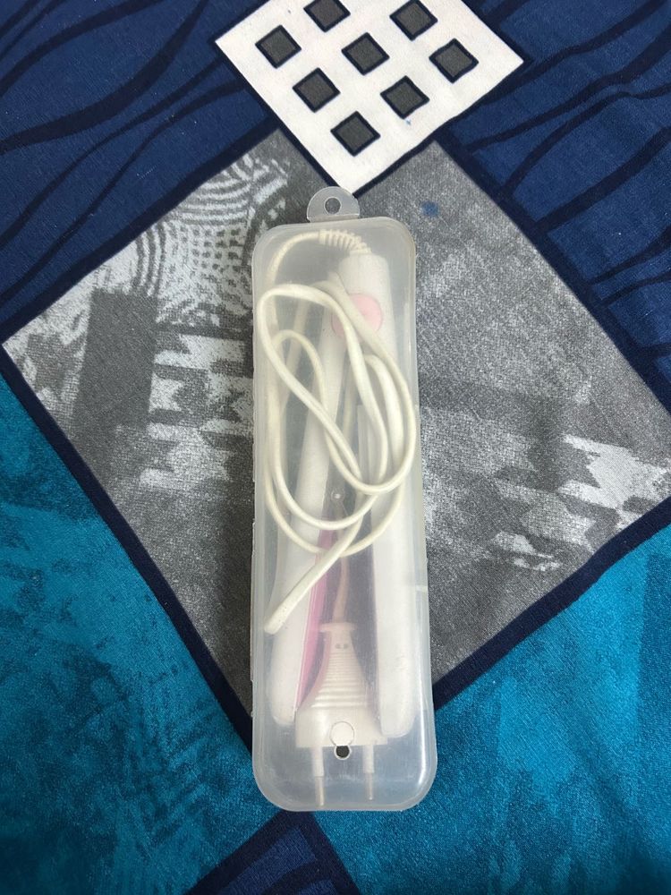 Portable Hair Straightener with Case