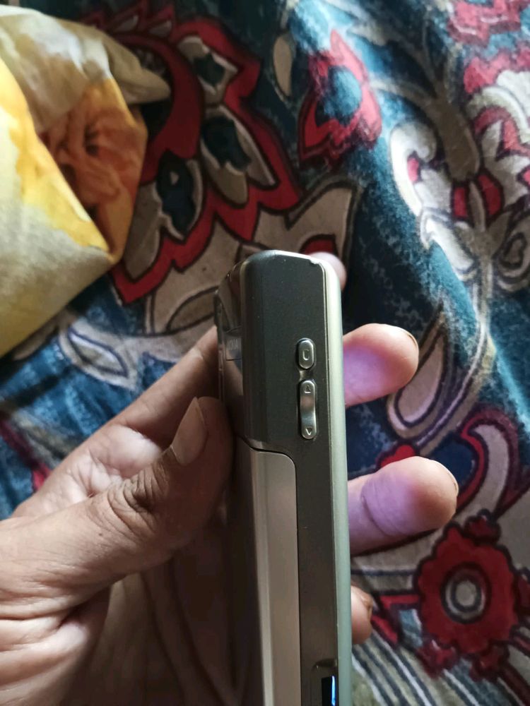 Idia touch screen phone