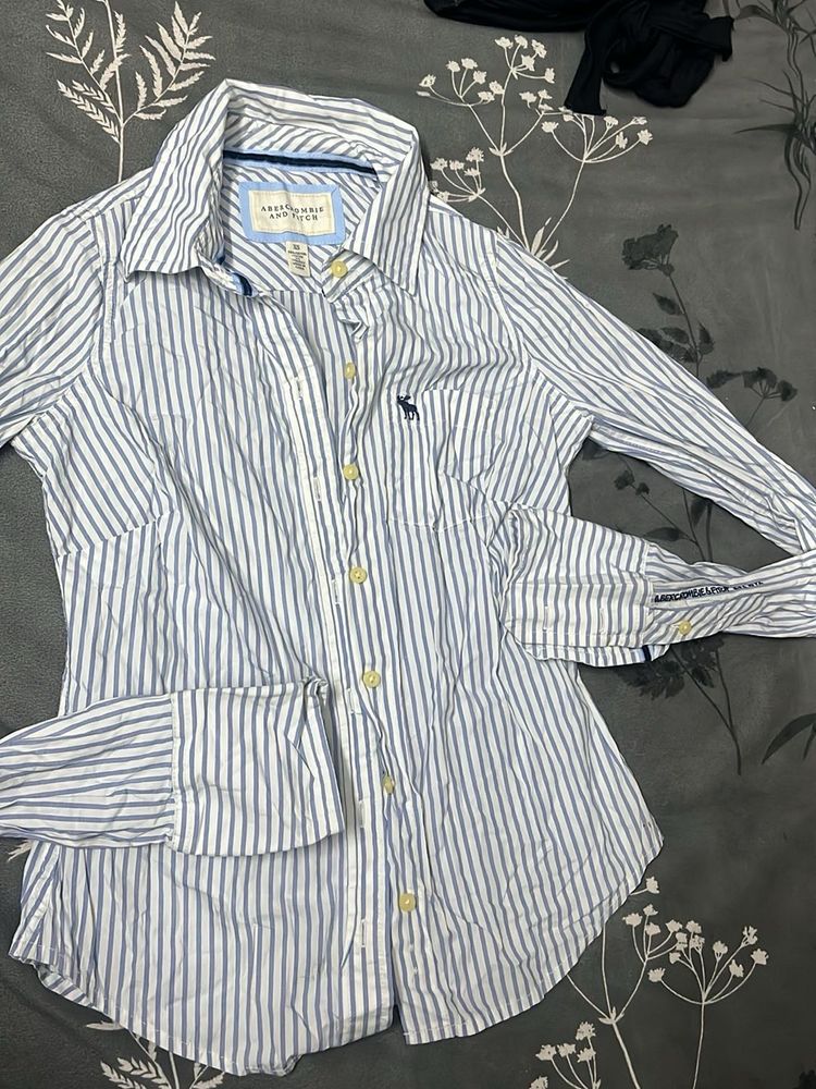 Abercrombie &amp; Fitch Striped Button-Up Shirt