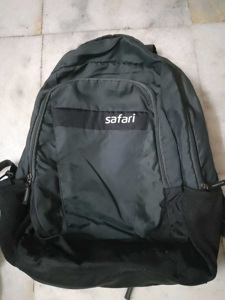 Safari Backpack - Durable &amp; Reliable