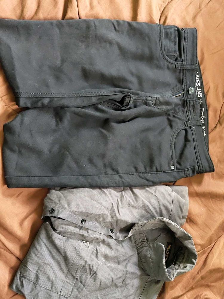 combo Men's Dark Gray Jeans and Button-Up Shirt