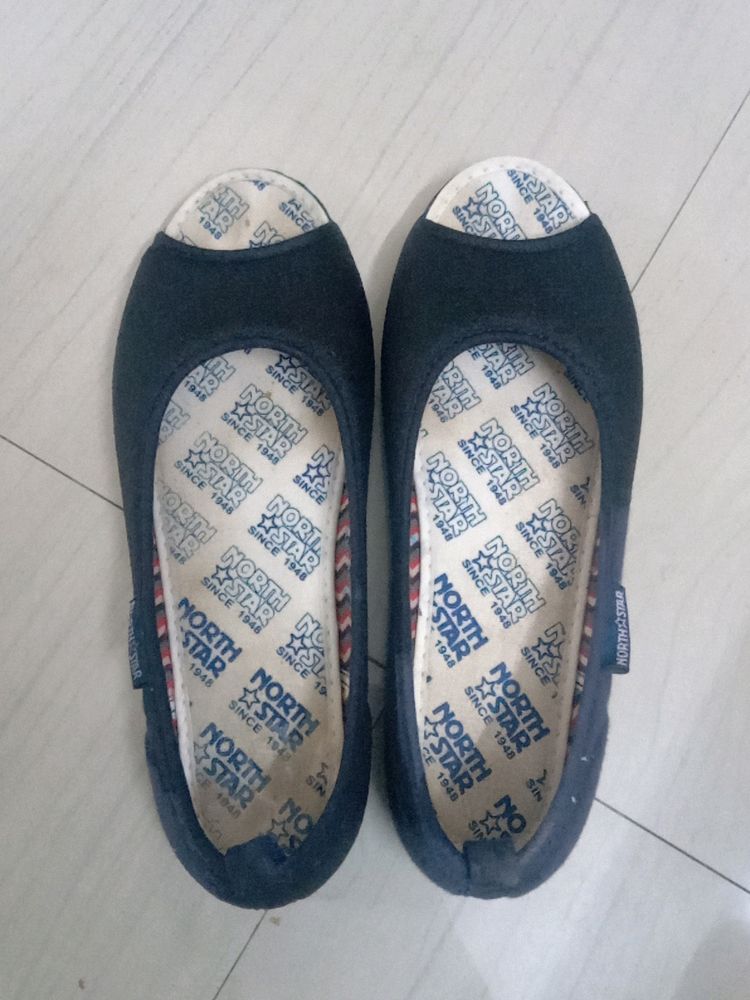 North Star Bata Peep-Toe Shoes