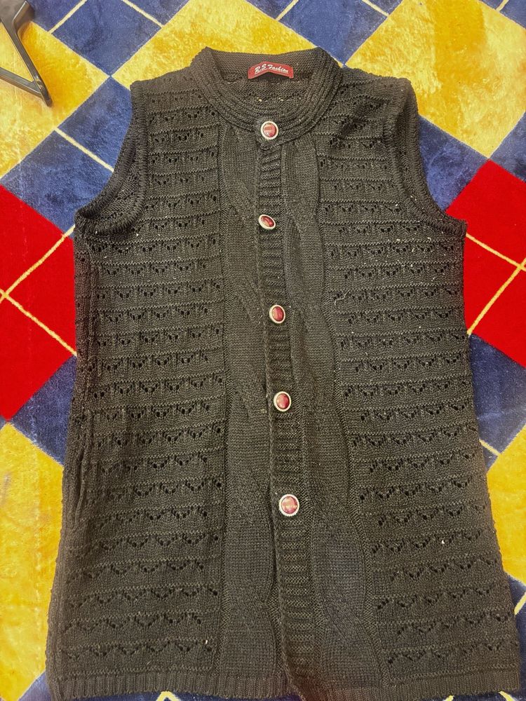 Sleeveless Knit Button Vest sweater