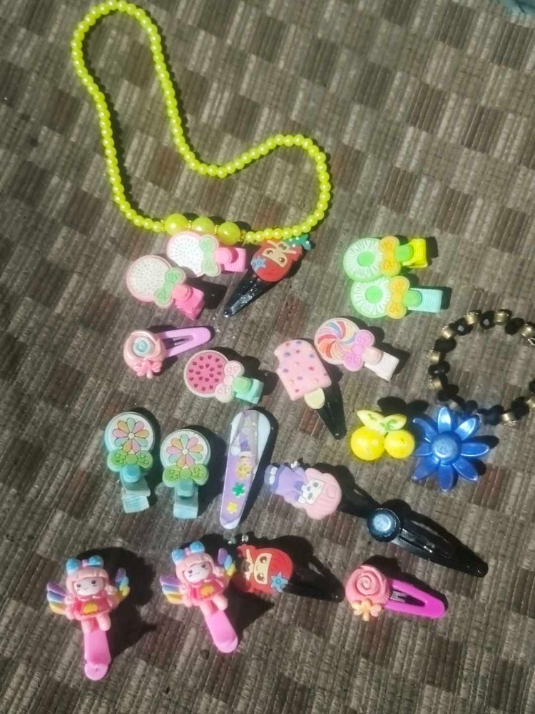 Cute Hair Clips and Necklace Set