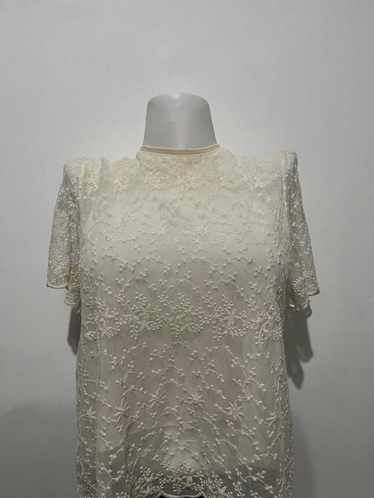 Elegant Embroidered Lace Blouse