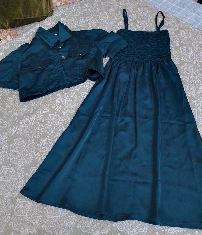 Beautiful One Piece Dress 👗with Shrugs