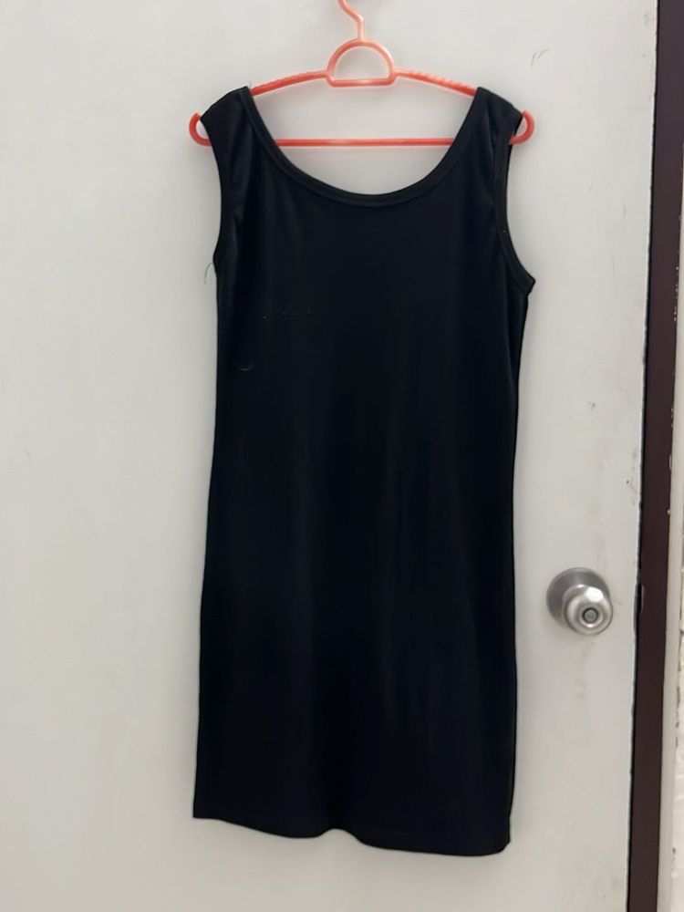 Classic Black Sleeveless Mini Dress