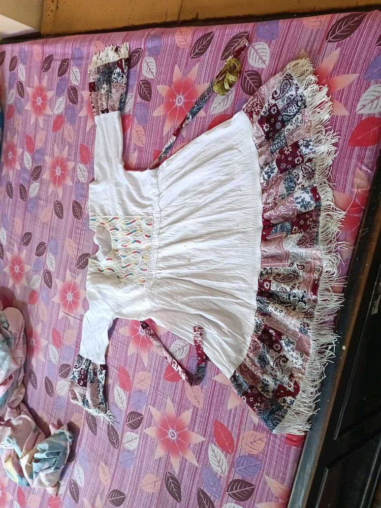 COMBO GOWNS