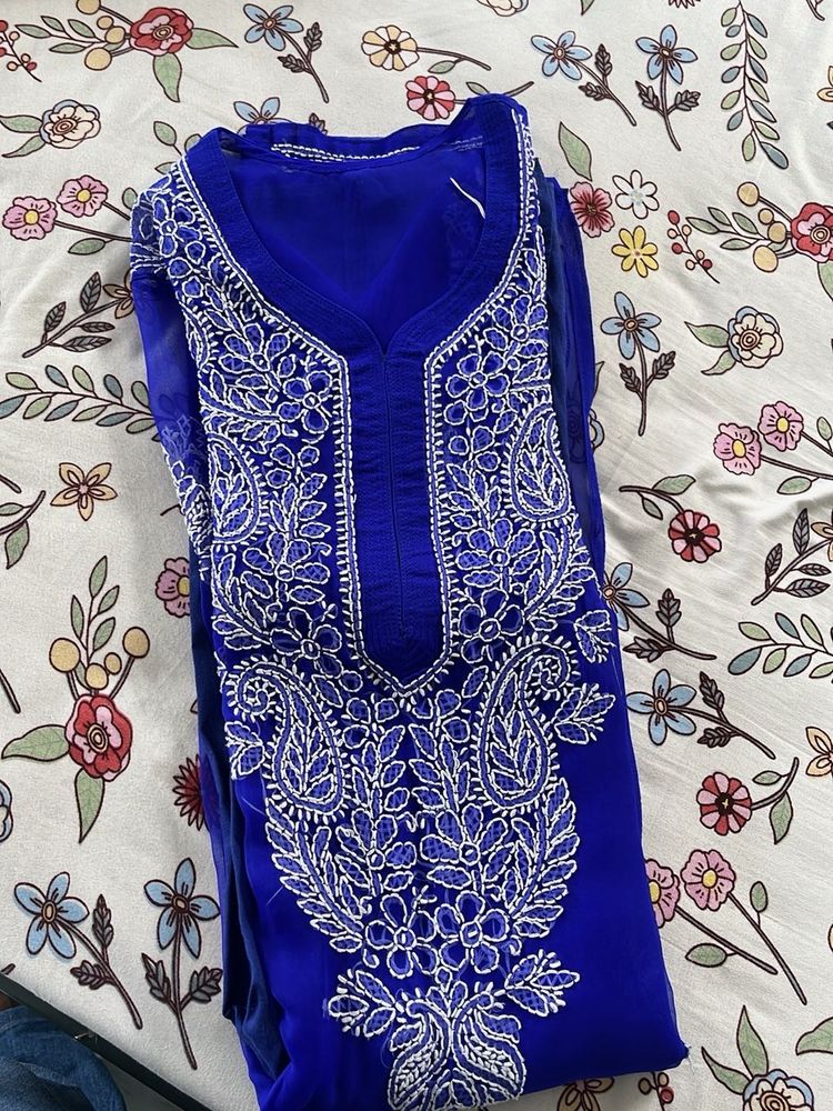 Lucknavi kurta set