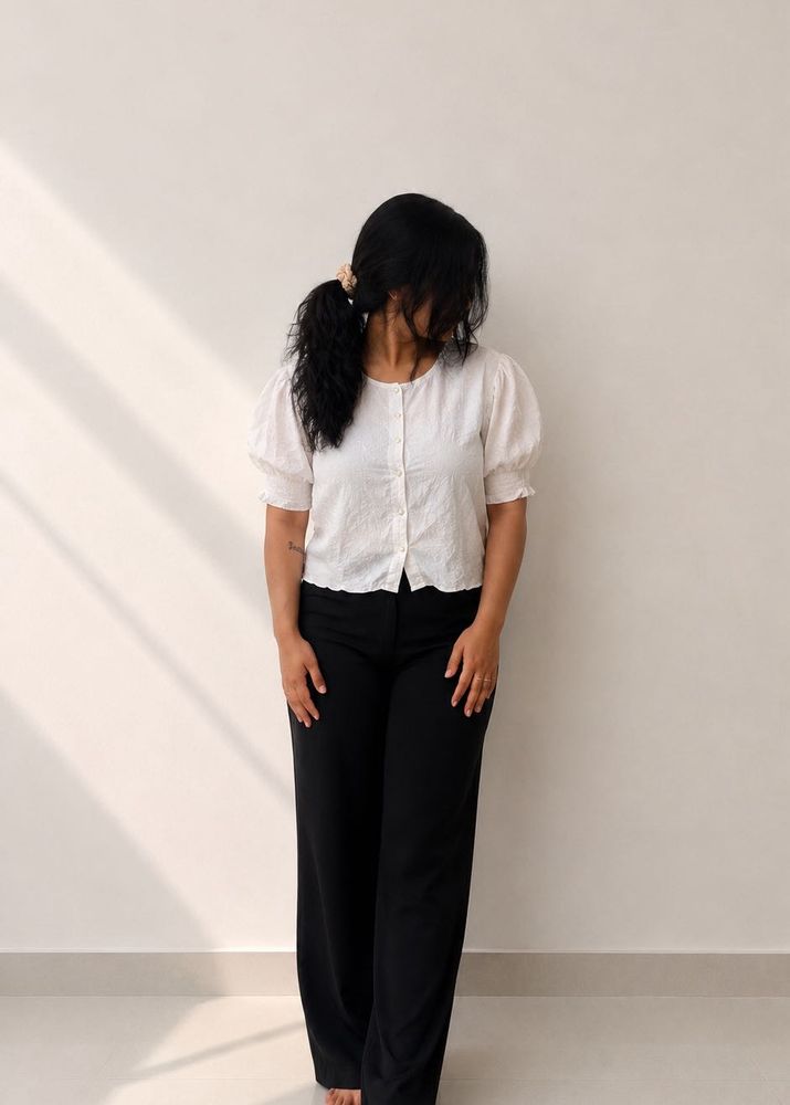 Chic White Puff Sleeve Top