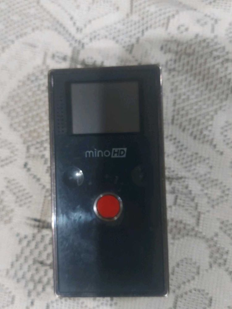 Vintage Flip MinoHD Pocket Video Camera