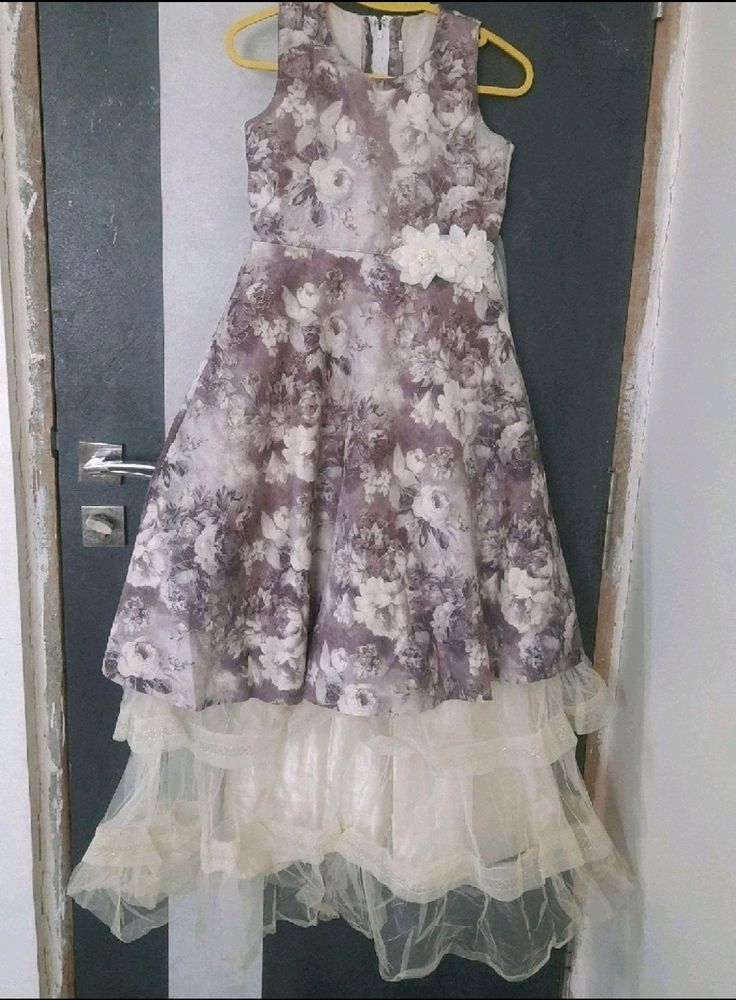 Beautiful Dress For 10-12yrs Old Girl😍