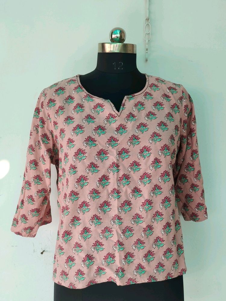 Girls Short top Pink Floral