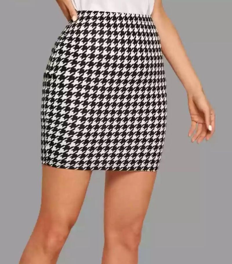 Monochromatic Skirt