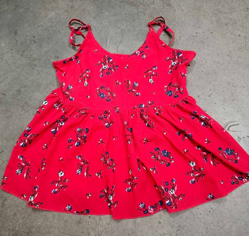 Red Floral top