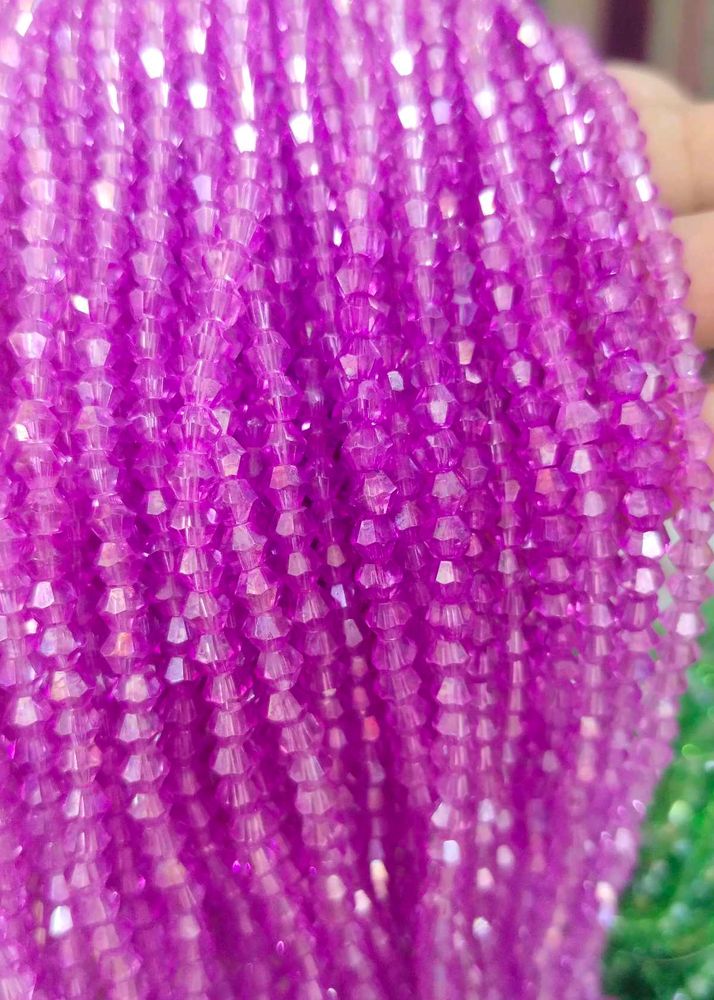 25 Crystal Beads String