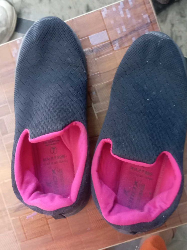 XOXO Comfort Shoes - Size 7