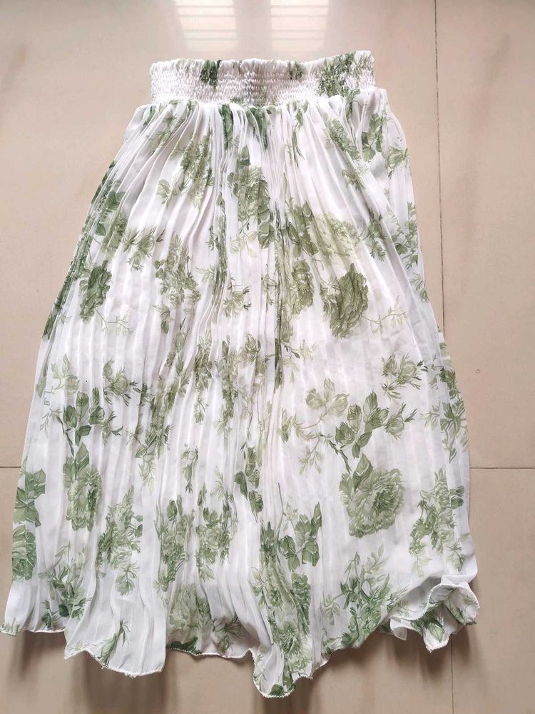 Pleated Floral Midi Skirt
