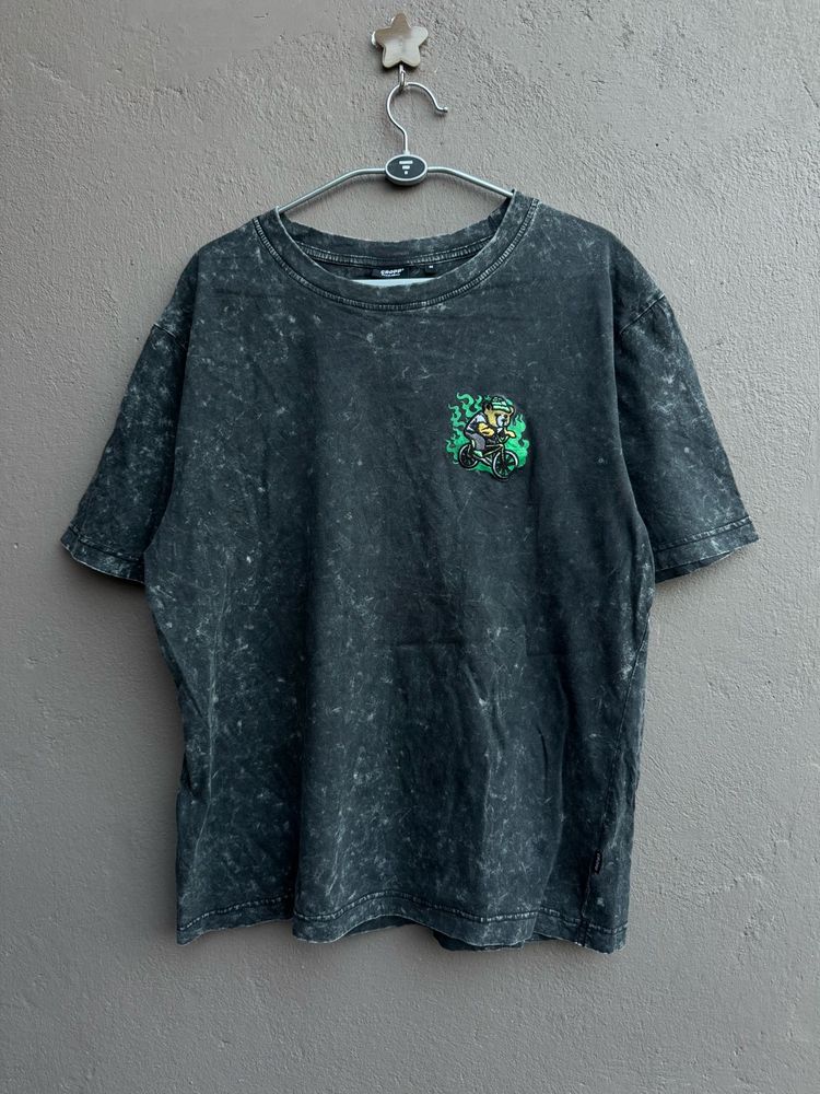 Graphic Print T-Shirt
