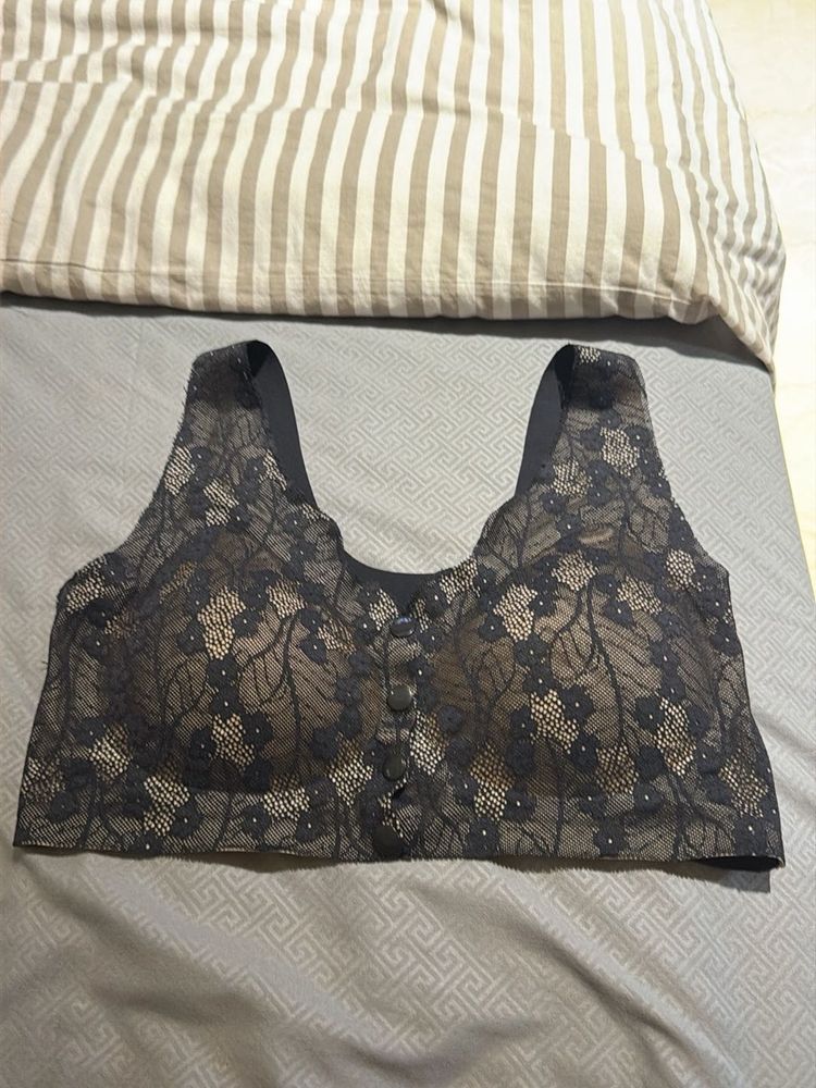 Elegant Lace Front-Button Bra