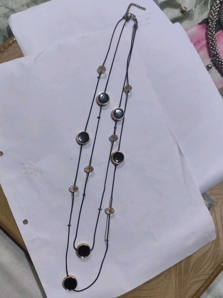 Elegant Black Layered Pendant Necklace