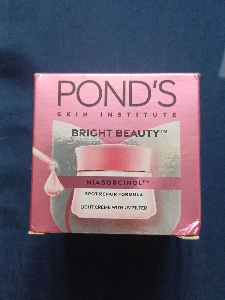Pond's Bright Beauty Spot Repair Cream