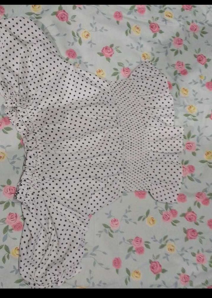 Vintage Polka Dot Puff Sleeve Top