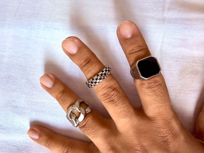 Unique Silver Tone 3 Ring Set