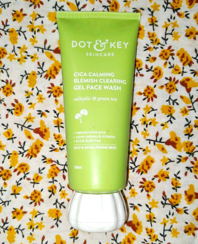 Dot &amp; Key Cica Calming Face Wash