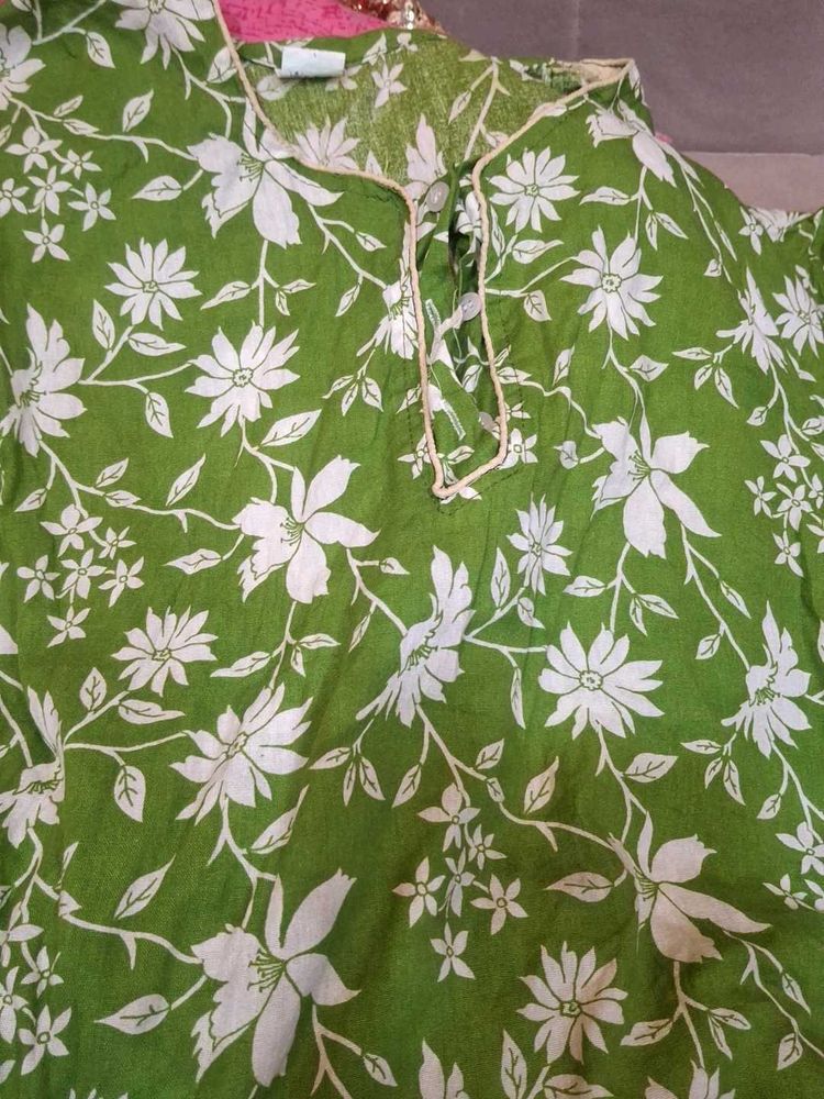 Green Floral Print Nighty