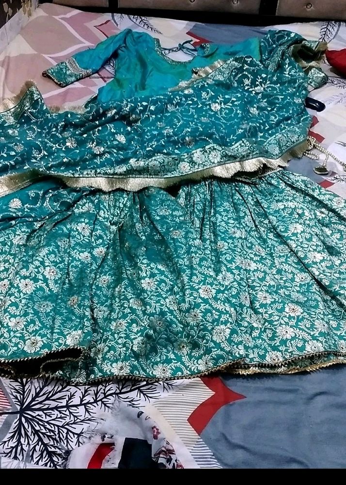Teal Kimkhab Banarsi Gharara Garara
