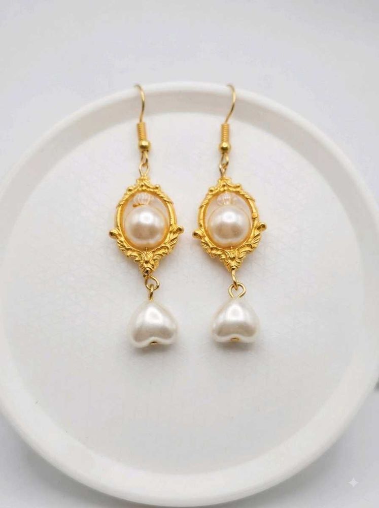 handcrafted Elegant Pearl Drop Earrings