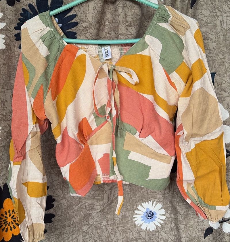 Colorful Abstract Print Tie-Front crop top💗🌸