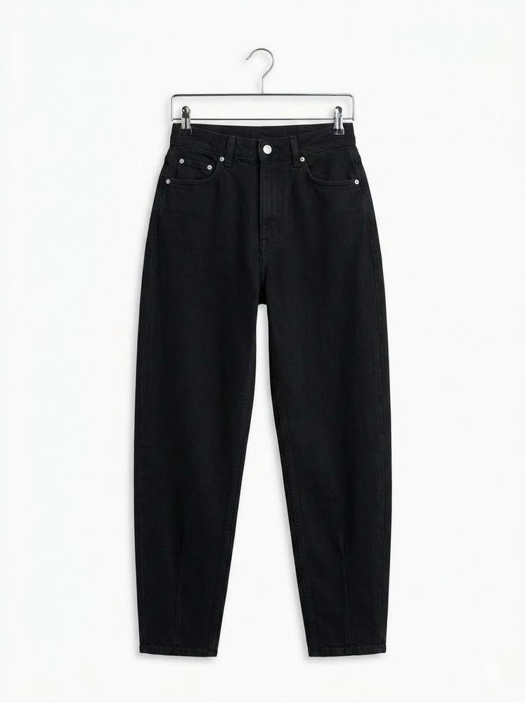 H&amp;M Black Mom Fit Jeans — EUR 32Brand: H&amp;M